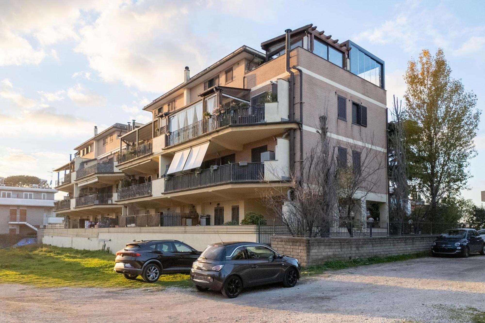 Lacasadigiulia Rome Luaran gambar